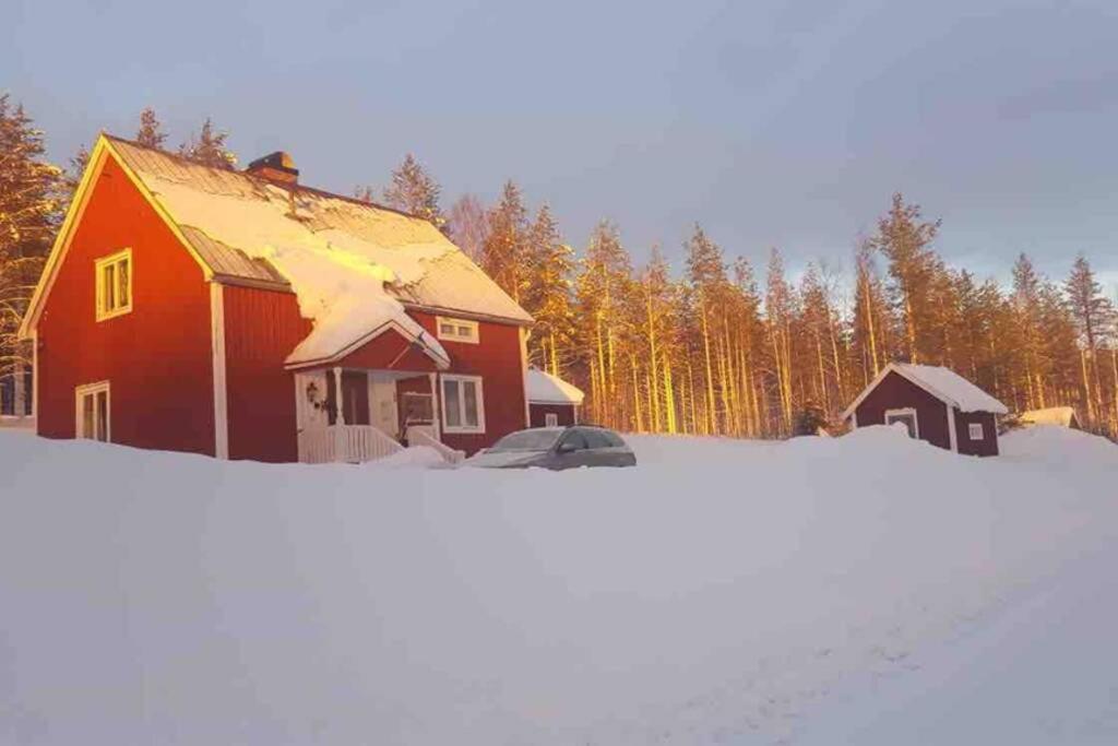 Cozy Home With Lake View-Free Wifi - Free Sauna Overkalix Exterior photo